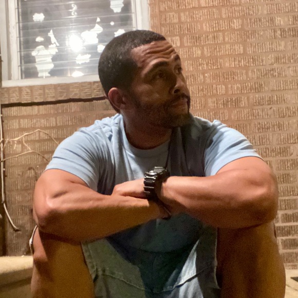 Meet your Posher, Harry - Picture 1 of 1